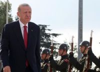 Ερντογάν: “Ναι” στη διαπραγμάτευση για την Κύπρο- “Είπα στον Μητσοτάκη να μη μας χλευάζουν οι Έλληνες