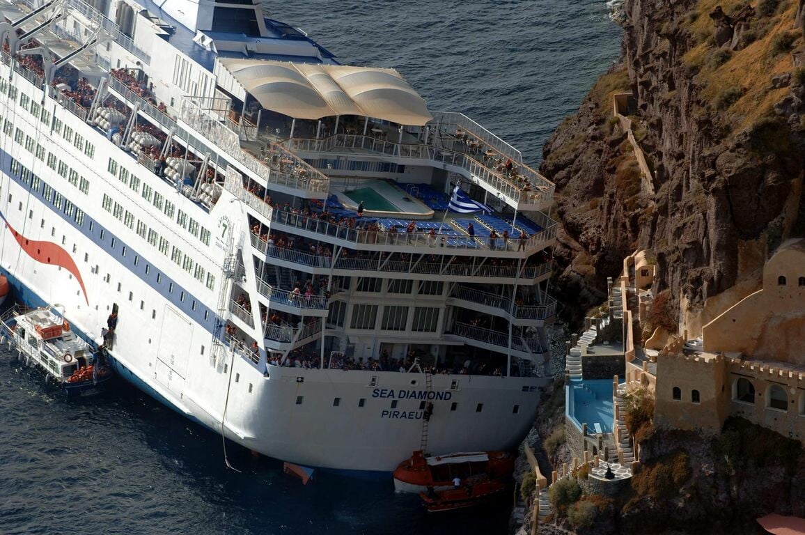 Σαντορίνη: Πρόστιμο €7 εκατ. 17 χρόνια μετά το ναυάγιο του «Sea Diamond»