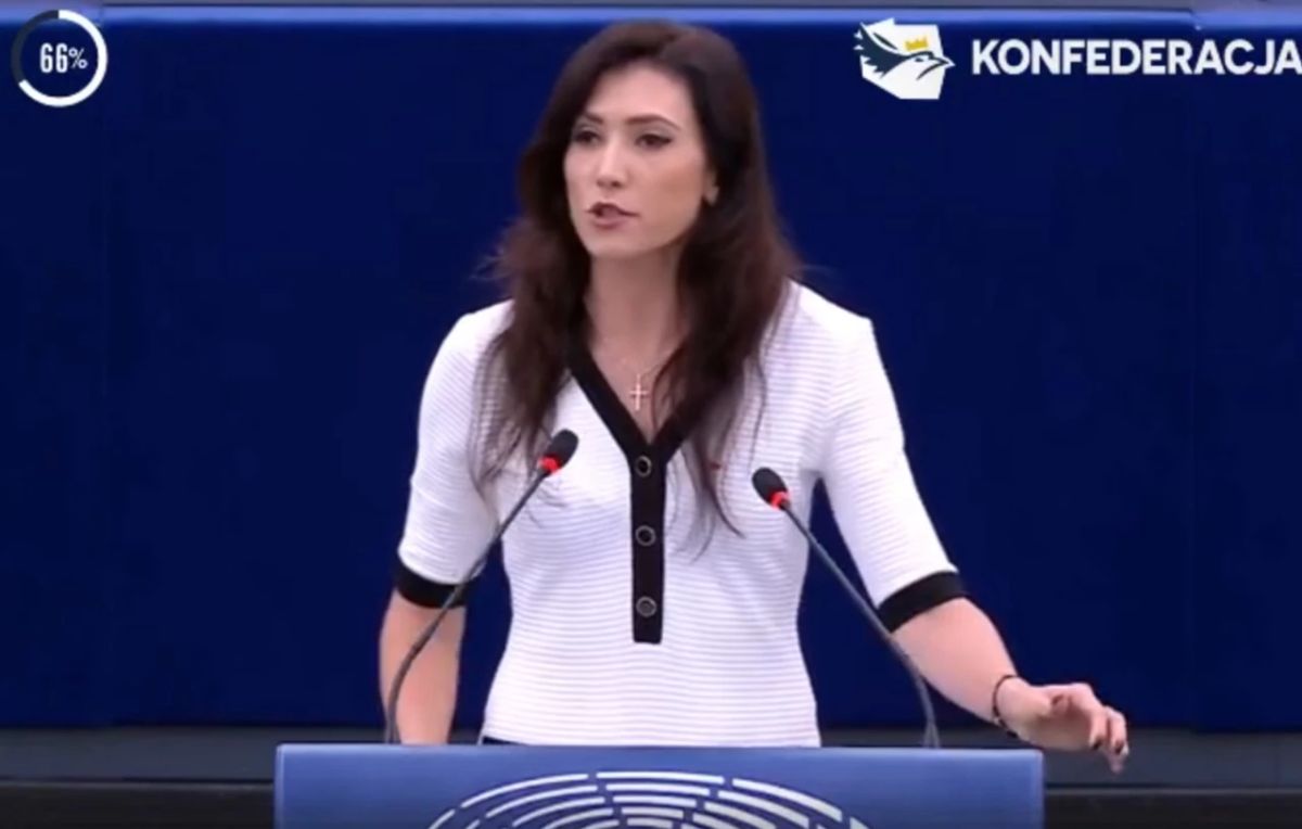 Ποια είναι η πολωνή πολιτικός που είπε ότι η Ούρσουλα Φον Ντερ Λάιεν πρέπει να βρίσκεται στη φυλακή