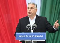 Όρμπαν: Ο Τραμπ είναι άνθρωπος της ειρήνης