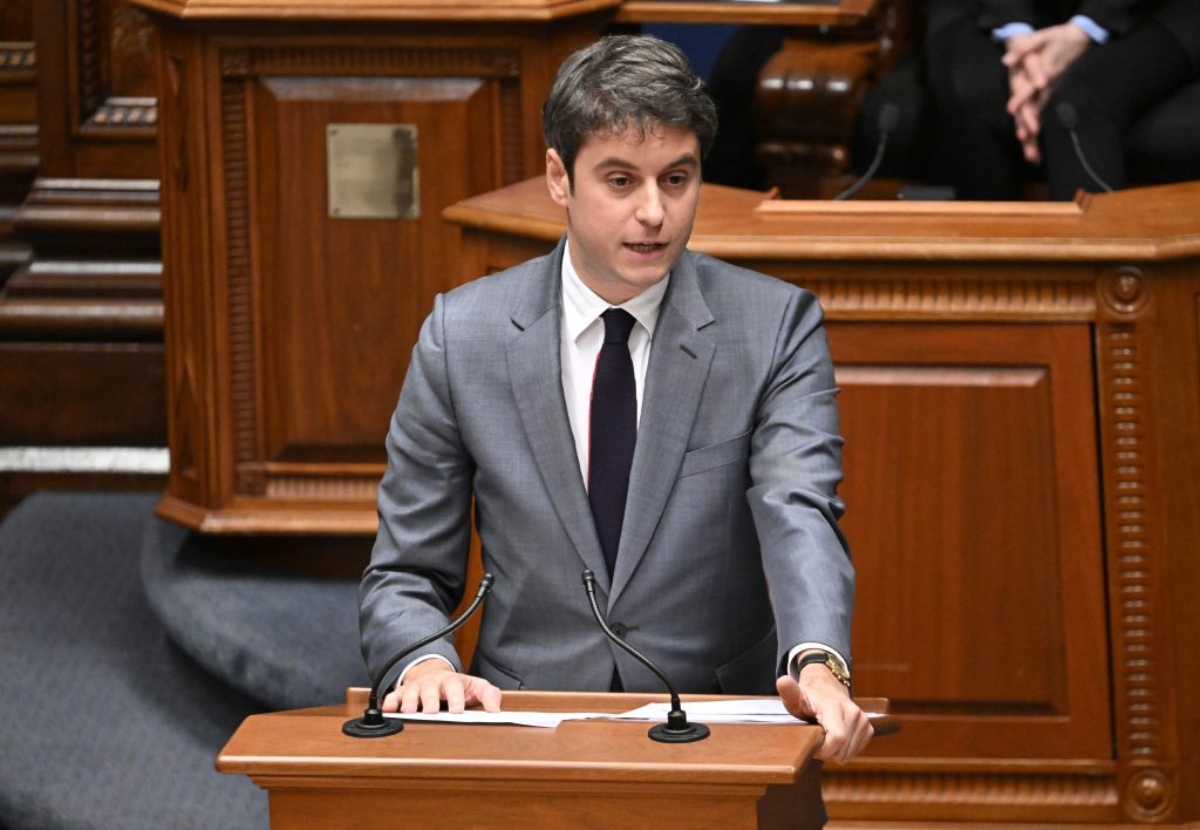 Γάλλος πρωθυπουργός: Να αποσυρθούν οι υποψήφιοι που ήρθαν τρίτοι