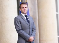 Το σχέδιο Β του Μακρόν για κοινοβουλευτική πλειοψηφία