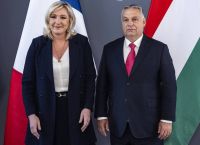 Διαβουλεύσεις Λεπέν – Όρμπαν για σχηματισμό ευρείας ακροδεξιάς ομάδας στην Ευρωβουλή