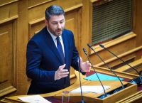 ΠΑΣΟΚ: Οι στρατηγικές των υποψηφίων