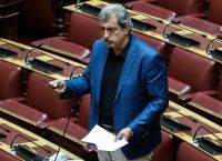 Στην αντεπίθεση ο Πολάκης, προειδοποιεί Γεροβασίλη – Ζαχαριάδη: «Τον Οκτώβριο θα έχει κρύο»