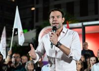ΣΥΡΙΖΑ: Ένα βήμα πριν τη διάσπαση ΣΥΡΙΖΑ: Ένα βήμα πριν τη διάσπαση