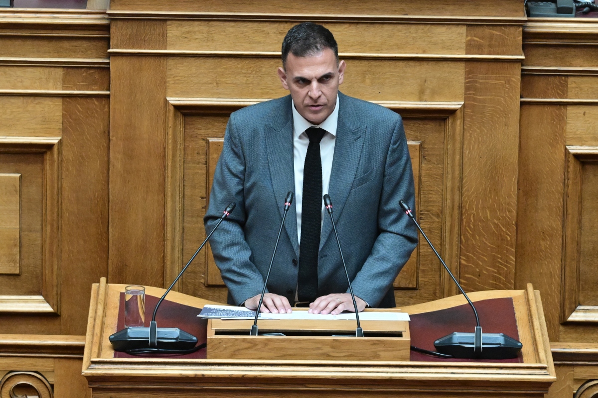 Καραμέρος: Ανακαλώ την αναφορά για τον κ. Μαρινάκη