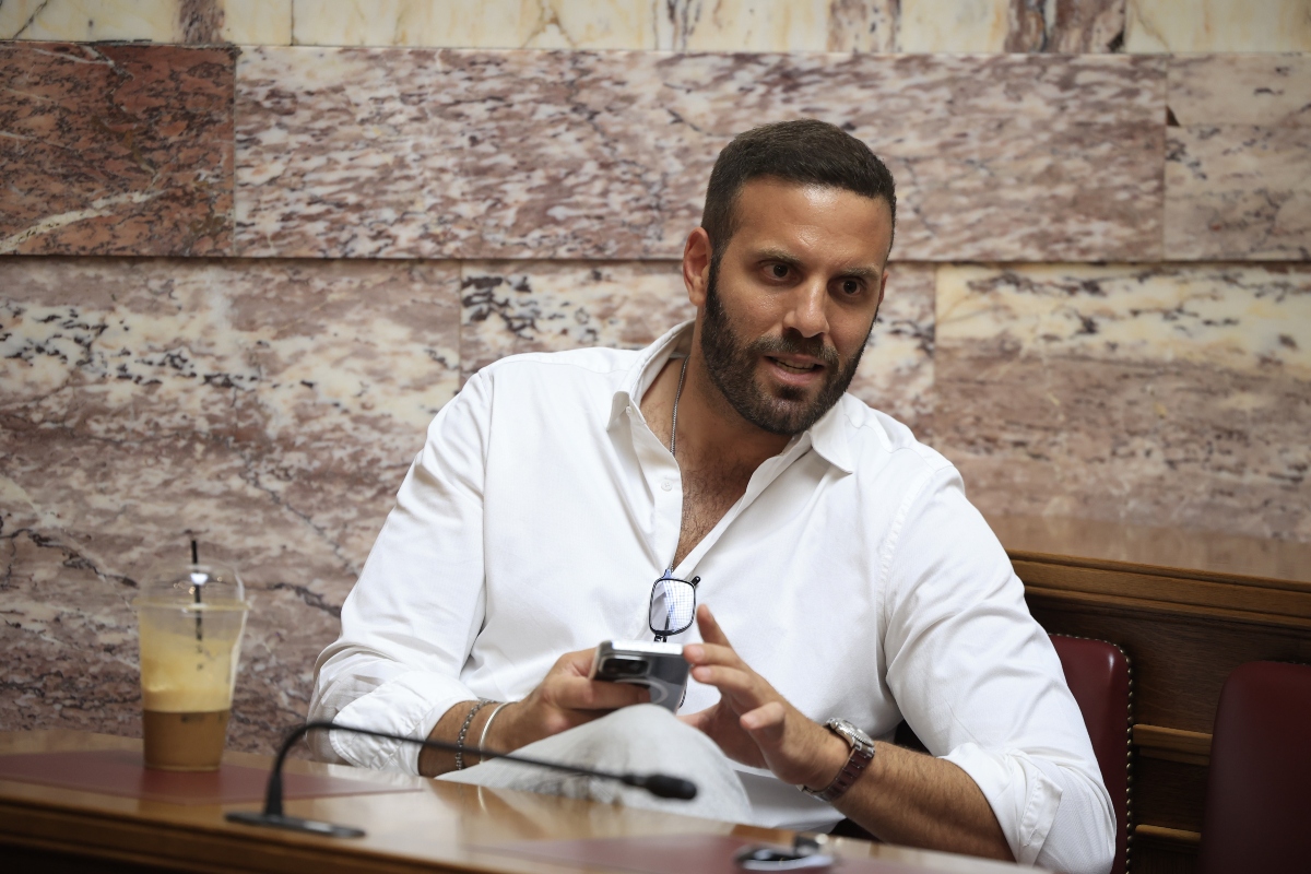 Νίκος Παππάς σε διακοπές: Μια ανάσα και τσακωνόμαστε από αύριο