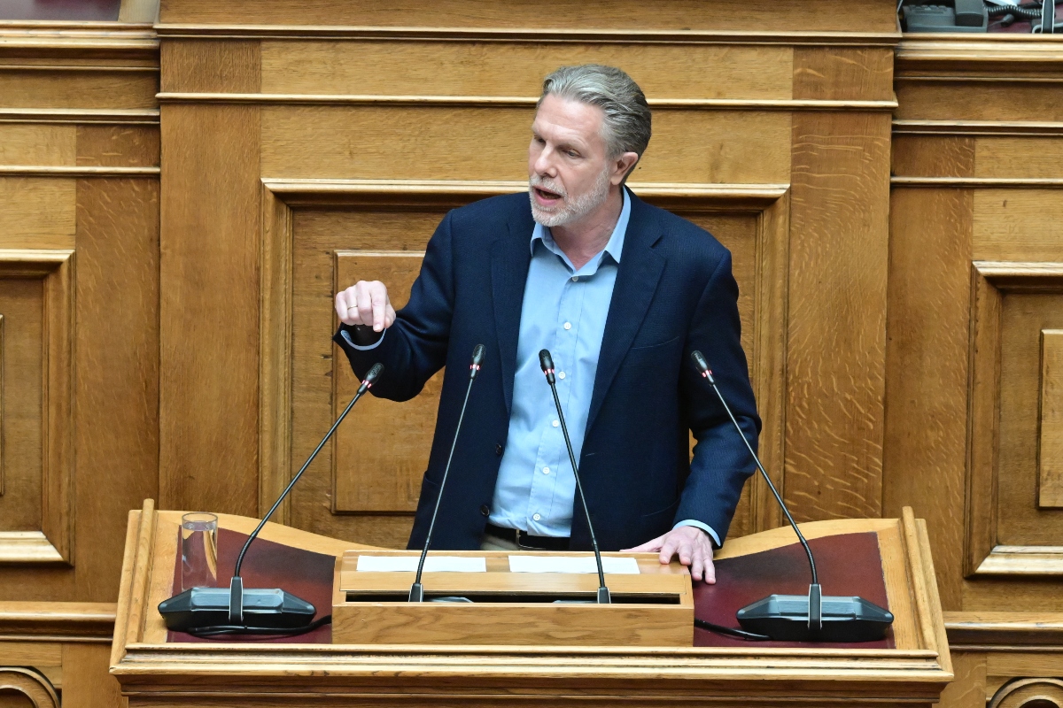 Υποκλοπές: Αίτημα του ΠΑΣΟΚ για σύγκληση της επιτροπής Θεσμών και Διαφάνειας
