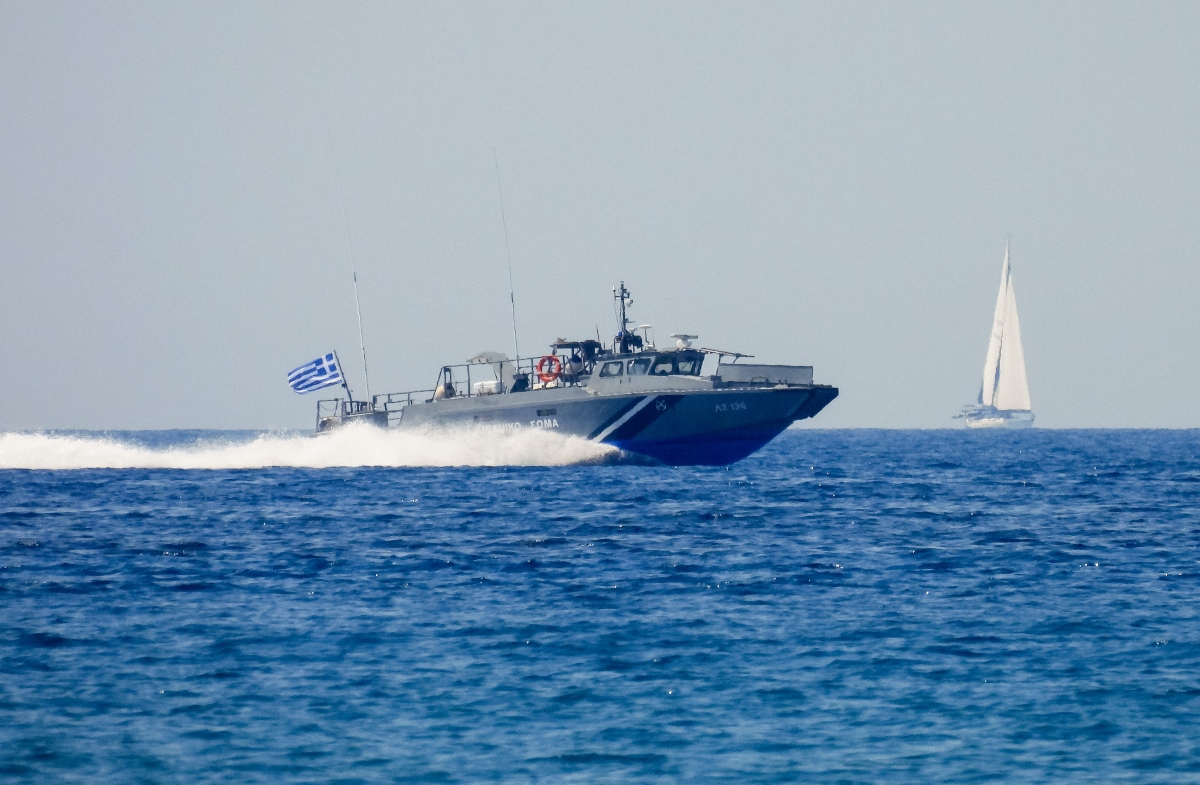 Τήνος: Συμπλοκή μεταξύ επιβατών στο ταχύπλοο – 14 προσαγωγές