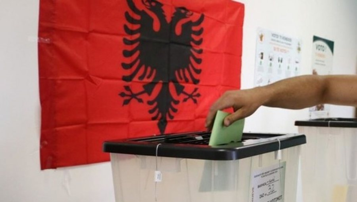 Χειμάρρα: Χαμηλή συμμετοχή και καταγγελίες για εκβιασμούς