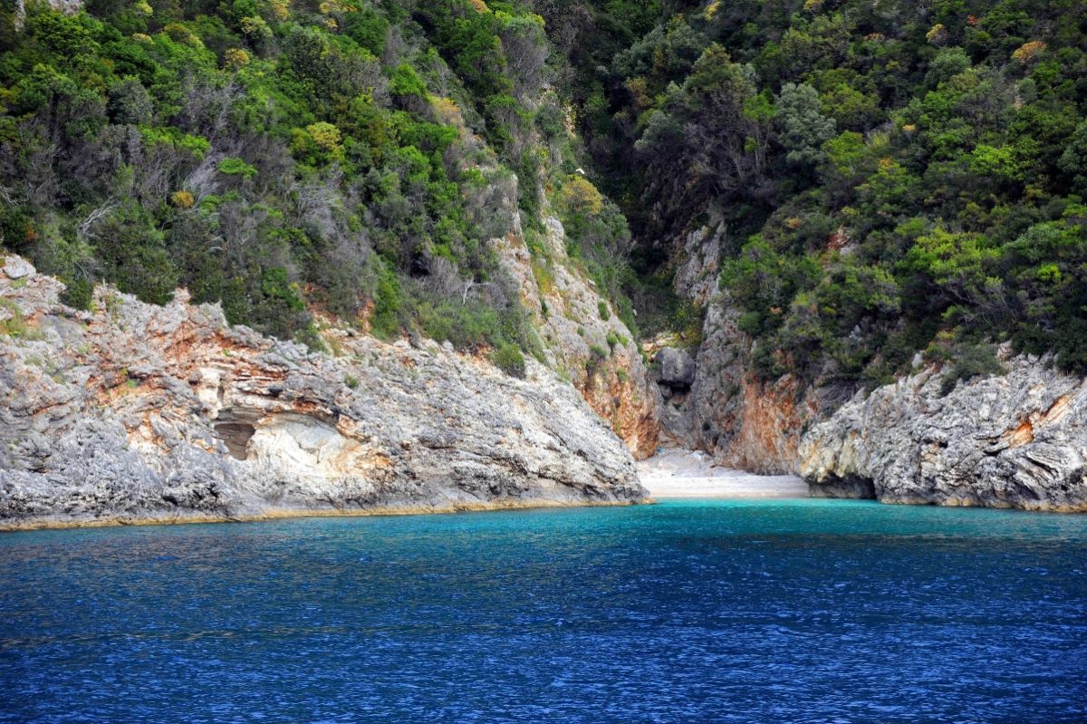 Ποια είναι τα καλύτερα μέρη στον κόσμο για διακοπές χωρίς αλκοόλ -Σε ποια θέση βρίσκεται η Ελλάδα