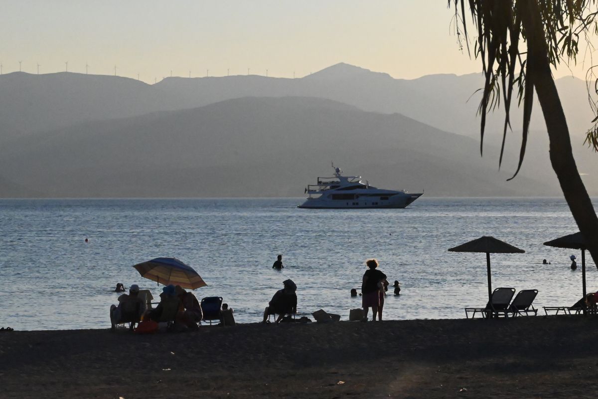 Καιρός: Με άνοδο της θερμοκρασίας μπαίνει ο Αύγουστος – 40άρια αλλά και…καταιγίδες τις επόμενες ημέρες