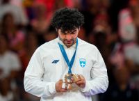 Greek President Sakellaropoulou Congratulates Theodoros Tselidis on First Bronze Medal at Paris Olympics