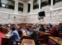 Βουλή: Απορρίφθηκε το αίτημα της αντιπολίτευσης για κλήση της εισαγγελέως του Αρείου Πάγου για τις υποκλοπές