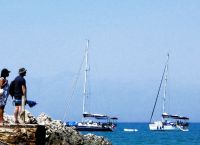 Ποιοι είναι οι δημοφιλέστεροι οικονομικοί προορισμοί τελευταίας στιγμής για τον Δεκαπενταύγουστο