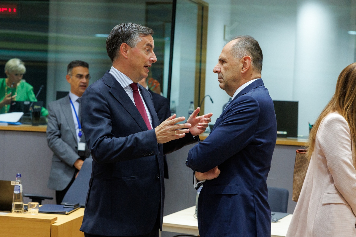 FM Gerapetritis: Greece Backs Turkey’s EU Membership Bid, Conditional on Compliance with International Law