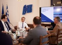 Οι 11 αλλαγές στα σχολεία τη νέα χρονιά – Σύσκεψη Μητσοτάκη με Πιερρακάκη