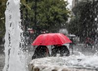 Ποτάμια οι δρόμοι μετά το πέρασμα της κακοκαιρίας από την Αττική – Πού εντοπίζονται προβλήματα