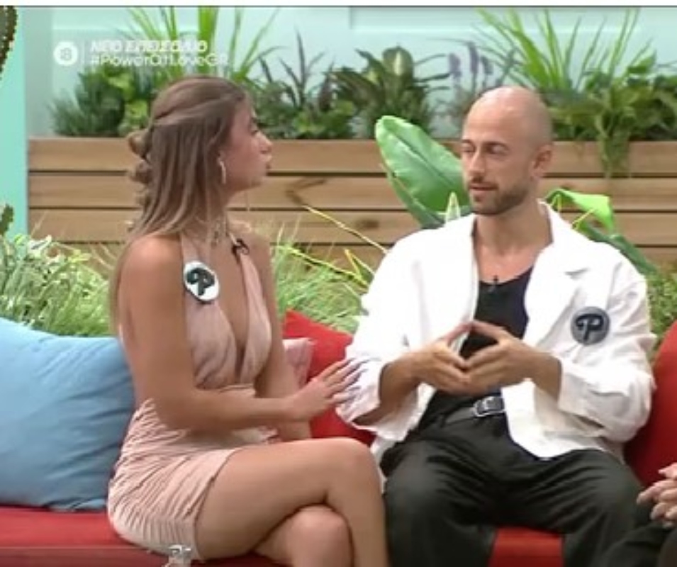 Power of Love: «Τα έχωσε» ο Πελετιέ στη Σωτηρία: «Αυτό που φοράς είναι προκλητικό και πρόστυχο»