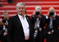 “Εφυγε” ο θρύλος του σινεμά, Αλέν Ντελόν, σε ηλικία 88 ετών