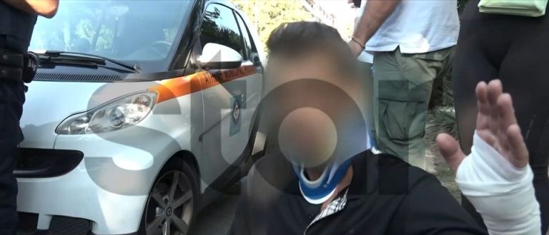 Δέντρο έπεσε στη μέση της Λ. Αλεξάνδρας – Τραυματίστηκε μοτοσικλετιστής [vid]