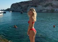 Κλέλια Ανδριολάτου: Στη Μύκονο ως… σερβιτόρα έκανε όλους τους άντρες να θέλουν να παραγγείλουν