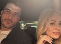 Ελένη Βουλγαράκη: Αυτό είναι το χριστουγεννιάτικο δέντρο που στόλισε με τον Φώτη Ιωαννίδη Ελένη Βουλγαράκη: Αυτό είναι το χριστουγεννιάτικο δέντρο που στόλισε με τον Φώτη Ιωαννίδη