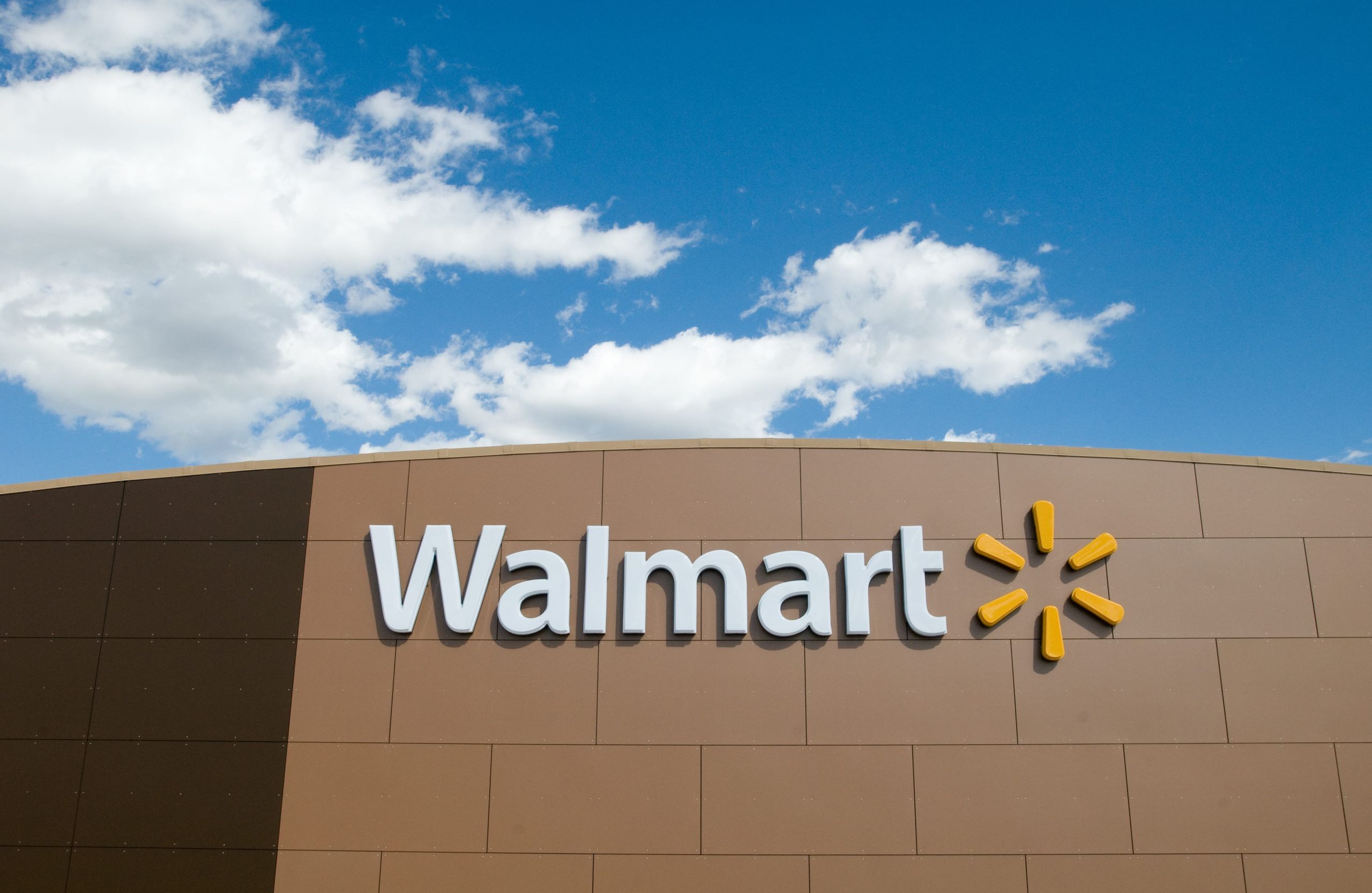 Η Walmart αποχωρεί μετά από 8 χρόνια από τη JD.com για 3,6 δισ. δολάρια