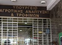 ΥΠΑΑΤ: Νέο πρόγραμμα αγροτικής οδοποιίας για Δήμους, ύψους 65 εκατ. ευρώ ΥΠΑΑΤ: Νέο πρόγραμμα αγροτικής οδοποιίας για Δήμους, ύψους 65 εκατ. ευρώ