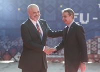Προβληματισμός της Αθήνας για τις εκλογές στη Χειμάρρα