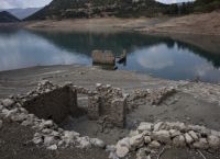Λειψυδρία: Στερεύει επικίνδυνα ο Μόρνος