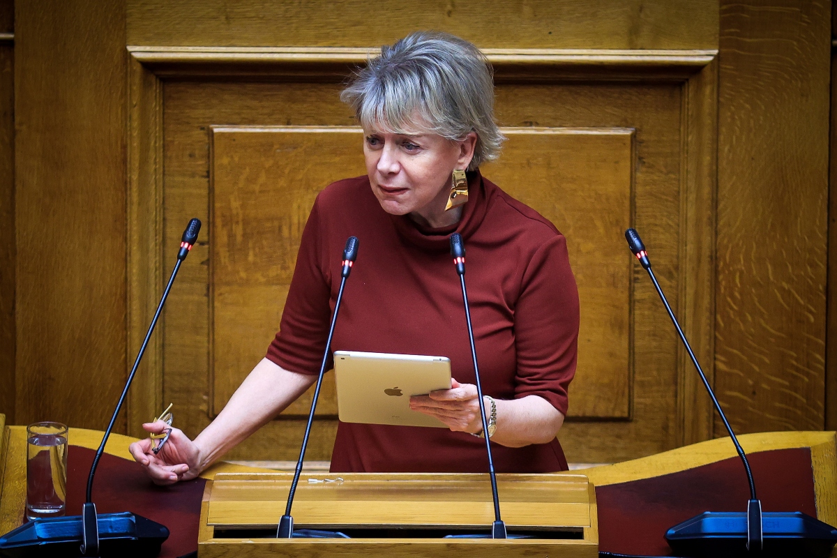 Η ανάρτηση της Έλενας Ακρίτα για τον 5ο ΣΥΡΙΖΑ σε δημοσκόπηση