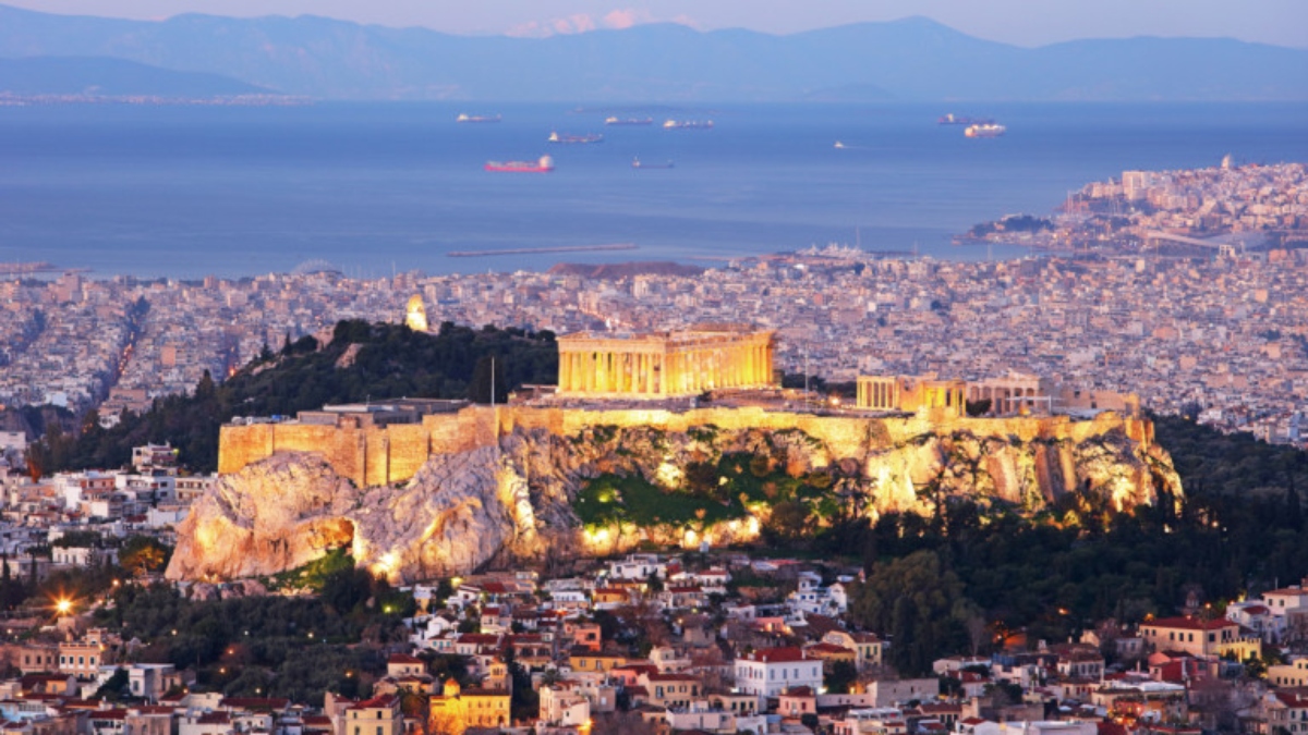 Κομισιόν: Θετική προκαταρκτική αξιολόγηση για το 4ο αίτημα εκταμίευσης του Ταμείου Ανάκαμψης