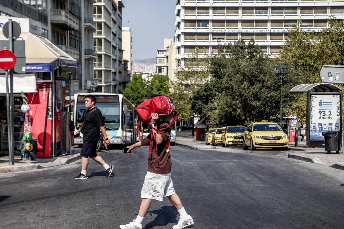 Ζέστη με τοπικές βροχές σήμερα – Κακοκαιρία προ των πυλών