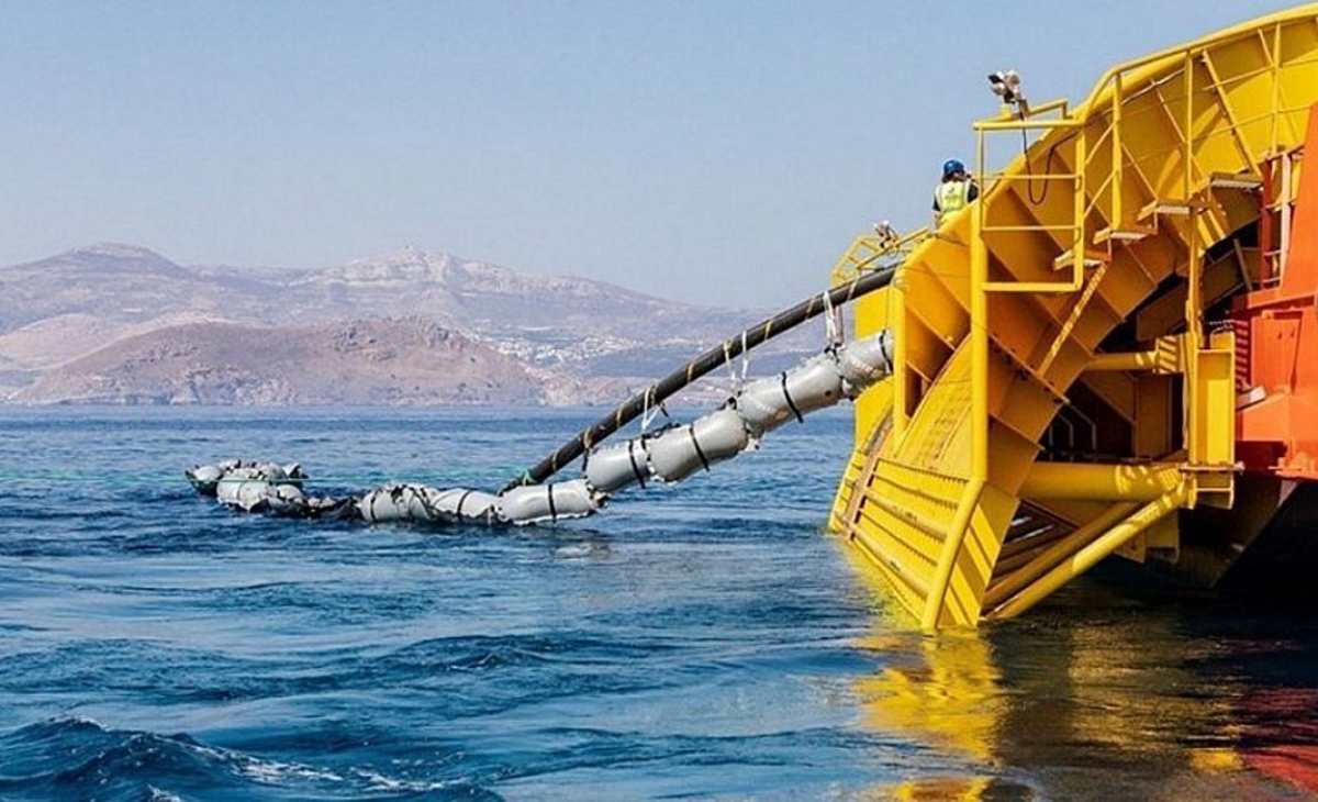 Επιλύονται οι διαφωνίες για την ηλεκτρική διασύνδεση Ελλάδας – Κύπρου