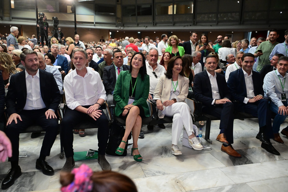ΠΑΣΟΚ: Η επόμενη μέρα μετά το ντιμπέιτ
