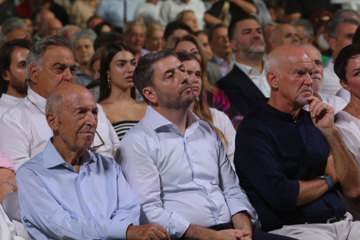 Η 50η επέτειος ένωσε το όλον ΠΑΣΟΚ