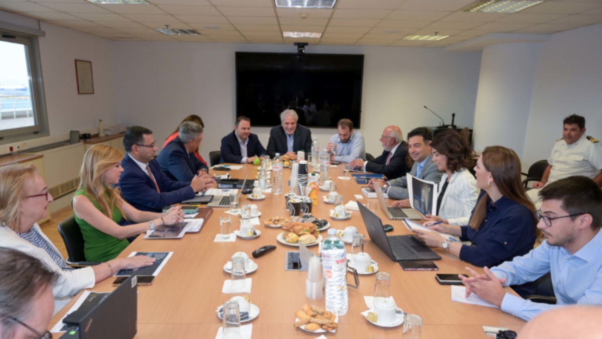 Πράσινη μετάβαση της ακτοπλοΐας: Έναρξη έργου για την αντικατάσταση του στόλου της επιβατηγού ναυτιλίας