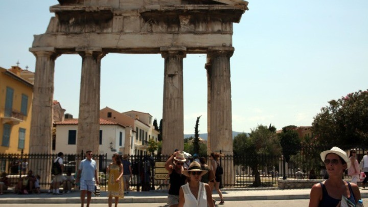 Ο τουρισμός αναπτύσσεται αλλά είναι δύο ταχυτήτων λένε επαγγελματίες του κλάδου