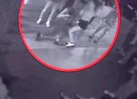 Επέστρεψε στο σχολείο η 14χρονη που ξυλοκοπήθηκε άγρια από συμμαθήτριές της στη Γλυφάδα