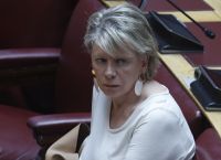 Έλενα Ακρίτα: Η βάση του ΣΥΡΙΖΑ ψήφισε, ακούστε την και σεβαστείτε την