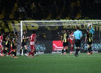 Απρόοπτο με τον Μαρέσκα τον διαιτητή του Άρης-Ολυμπιακός