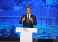 Mitsotakis at TIF: Which pensioners will receive increases and bonuses by year
