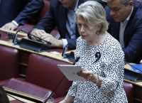 Έλενα Ακρίτα: Ομόφωνα υπερψηφίστηκε η άρση ασυλίας της από τη Βουλή-“Υποκριτική η στάση σας” το σχόλιο Πλεύρη