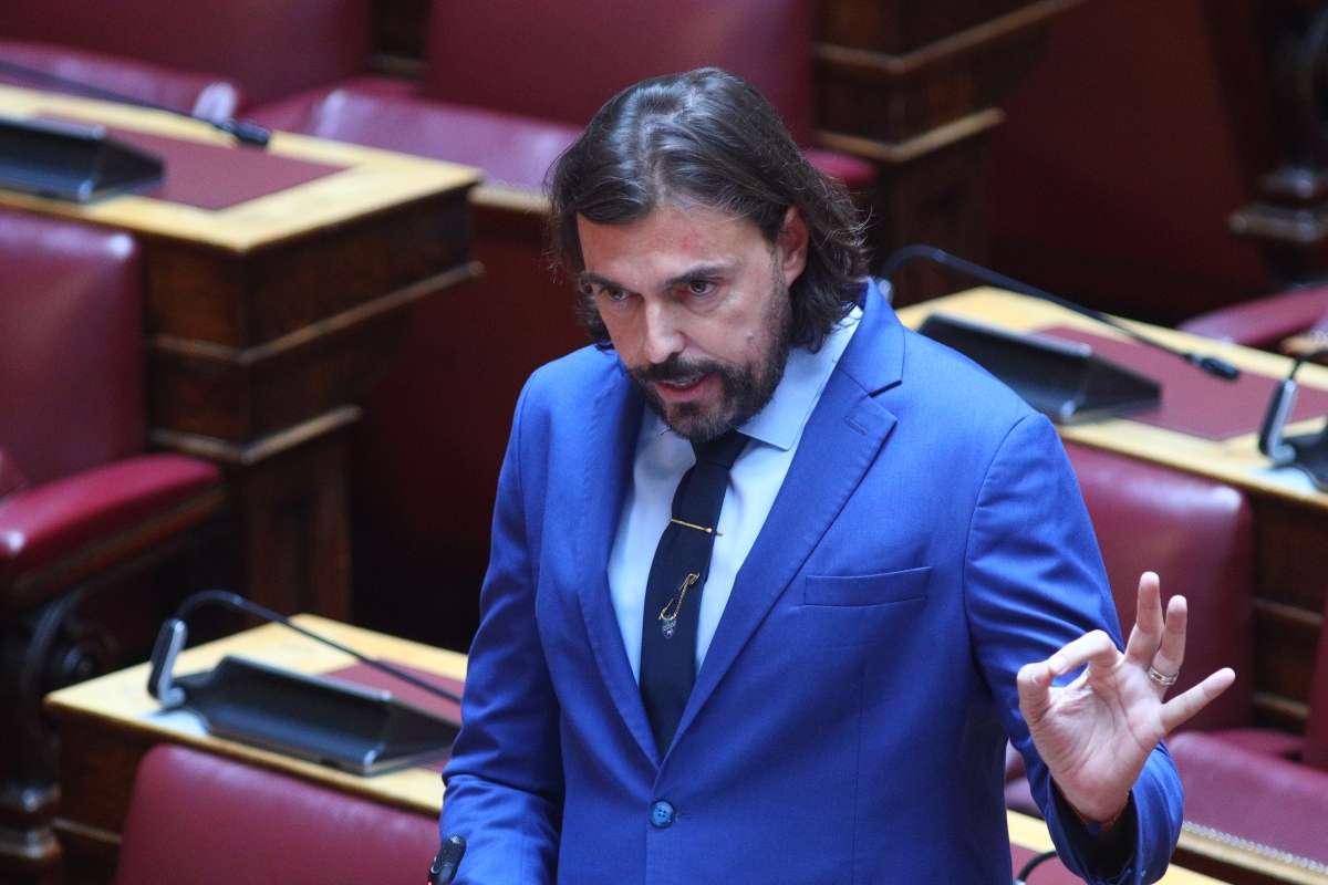 ΣΥΡΙΖΑ κατά του Παππά: Τα περί προγραφών δεν συνάδουν με τις καταστατικές αρχές και την ευθύνη των στελεχών