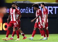 Άρης – Ολυμπιακός: Γκέλα στη Θεσσαλονίκη- Γκρεμίστηκαν από την κορυφή οι ερυθρόλευκοι [2-1]