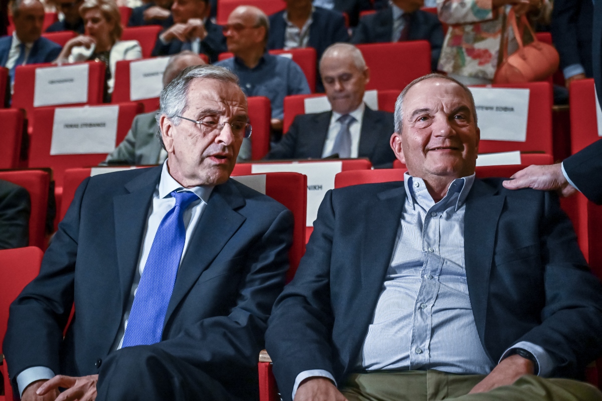 Νέα κοινή εμφάνιση Αντώνη Σαμαρά και Κώστα Καραμανλή σε παρουσίαση βιβλίου