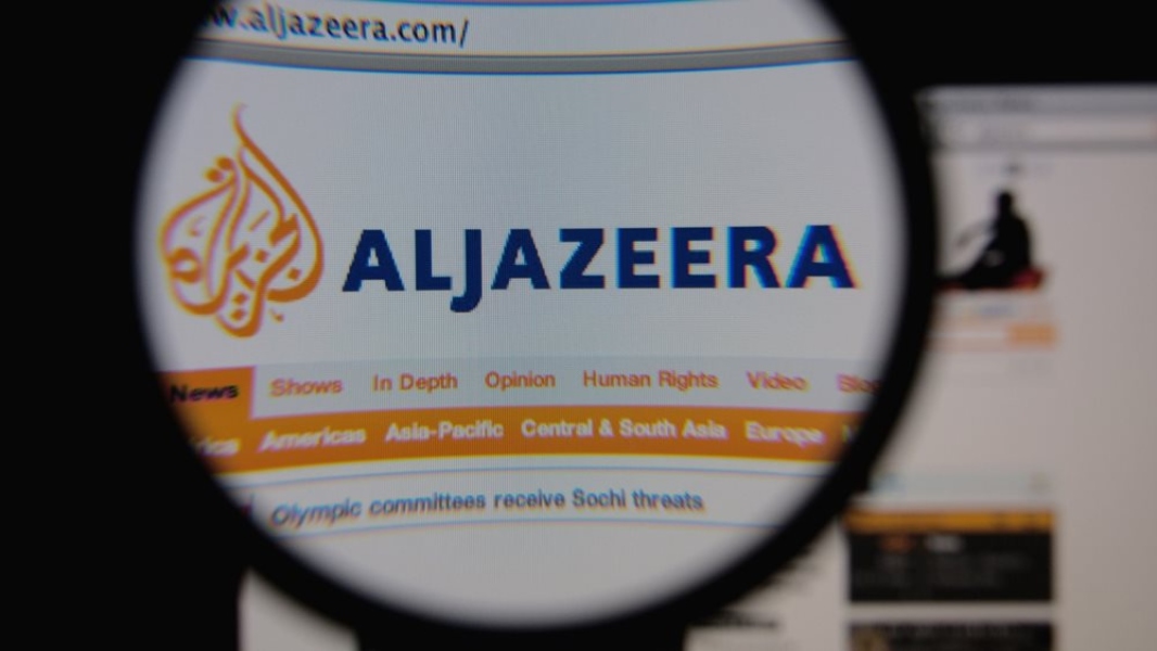 Το Αλ Τζαζίρα χαρακτήρισε “εγκληματική” την ισραηλινή έφοδο στα γραφεία του στη Ραμάλα