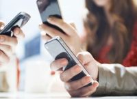 Πώς ο εθισμός στο διαδίκτυο μπορεί να επηρεάσει τον εγκέφαλο του εφήβου